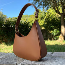 Carica l'immagine nel visualizzatore di Gallery, CLOE