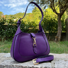 Carica l'immagine nel visualizzatore di Gallery, CAMILLA