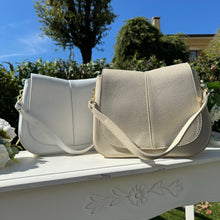 Carica l'immagine nel visualizzatore di Gallery, LOLA