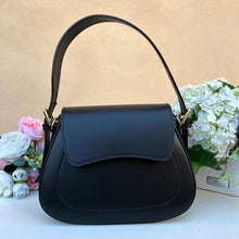 Carica l'immagine nel visualizzatore di Gallery, MARISOL