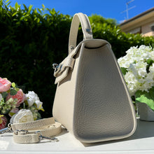 Carica l'immagine nel visualizzatore di Gallery, LARISSA MINI