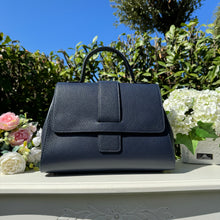 Carica l'immagine nel visualizzatore di Gallery, MALINDY