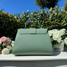 Carica l'immagine nel visualizzatore di Gallery, MALINDY