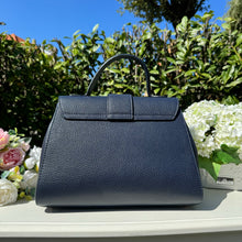 Carica l'immagine nel visualizzatore di Gallery, MALINDY