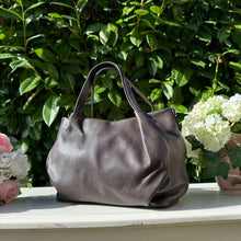 Carica l'immagine nel visualizzatore di Gallery, IVONNE