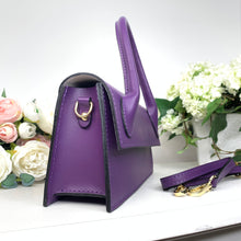 Carica l'immagine nel visualizzatore di Gallery, JACKIE