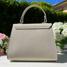 Carica l'immagine nel visualizzatore di Gallery, LARISSA MINI