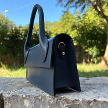 Carica l'immagine nel visualizzatore di Gallery, JACKIE