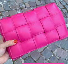 Lade das Bild in den Galerie-Viewer, Christelle