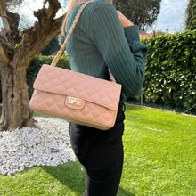 Carica l'immagine nel visualizzatore di Gallery, KIRSTEN