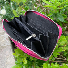 Carica l'immagine nel visualizzatore di Gallery, MILVA