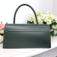 Carica l'immagine nel visualizzatore di Gallery, JACKIE