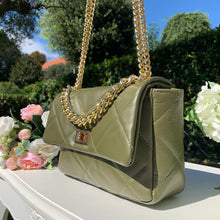 Load image into Gallery viewer, PENELOPE