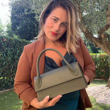 Carica l'immagine nel visualizzatore di Gallery, JACKIE