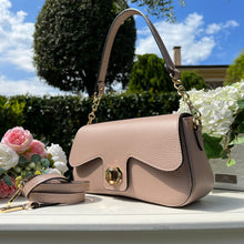 Carica l'immagine nel visualizzatore di Gallery, KIRA