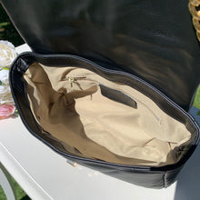 Load image into Gallery viewer, PENELOPE