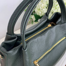 Carica l'immagine nel visualizzatore di Gallery, IVONNE