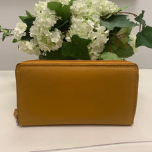 Cargar imagen en el visor de la galería, MINDY SENAPE