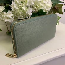 Cargar imagen en el visor de la galería, LIDIA VERDE SALVIA