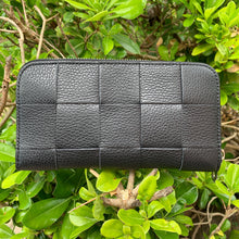 Carica l'immagine nel visualizzatore di Gallery, MILVA