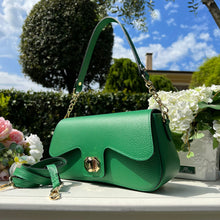 Carica l'immagine nel visualizzatore di Gallery, KIRA