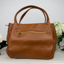 Carica l'immagine nel visualizzatore di Gallery, IVONNE