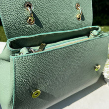 Charger l'image dans la galerie, PATTY LUX