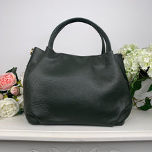 Carica l'immagine nel visualizzatore di Gallery, IVONNE