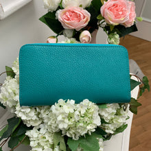 Carica l'immagine nel visualizzatore di Gallery, LIDIA TIFFANY