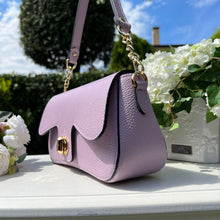 Carica l'immagine nel visualizzatore di Gallery, KIRA