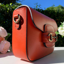 Carica l'immagine nel visualizzatore di Gallery, LILI