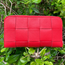 Carica l'immagine nel visualizzatore di Gallery, MILVA