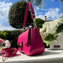 Carica l'immagine nel visualizzatore di Gallery, KIRA