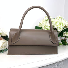 Carica l'immagine nel visualizzatore di Gallery, JACKIE