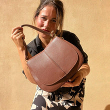 Carica l'immagine nel visualizzatore di Gallery, LOLA