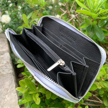 Carica l'immagine nel visualizzatore di Gallery, MILVA