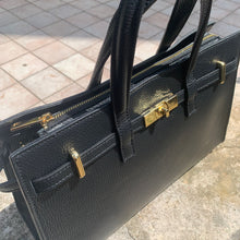 Charger l'image dans la galerie, ROXENNE