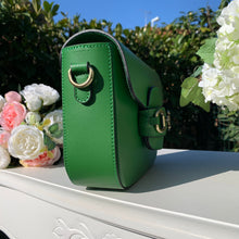 Carica l'immagine nel visualizzatore di Gallery, LILI