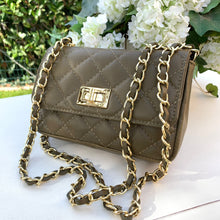 Carica l'immagine nel visualizzatore di Gallery, GAIA