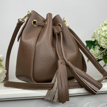 Cargar imagen en el visor de la galería, JOYCE