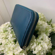 Cargar imagen en el visor de la galería, LIDIA PETROLIO