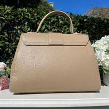 Carica l'immagine nel visualizzatore di Gallery, MALINDY