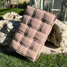 Lade das Bild in den Galerie-Viewer, Christelle