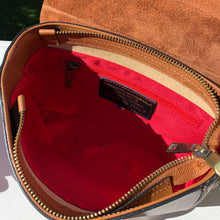 Carica l'immagine nel visualizzatore di Gallery, LILI