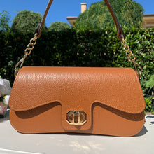 Carica l'immagine nel visualizzatore di Gallery, KIRA