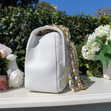 Carica l'immagine nel visualizzatore di Gallery, KIRSTEN