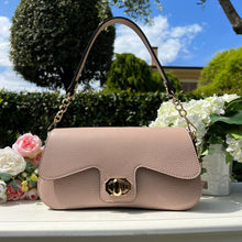 Carica l'immagine nel visualizzatore di Gallery, KIRA