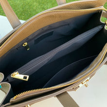 Charger l'image dans la galerie, ROXENNE