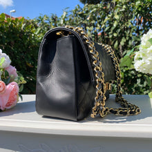 Carica l'immagine nel visualizzatore di Gallery, KIRSTEN