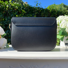 Carica l'immagine nel visualizzatore di Gallery, LILI